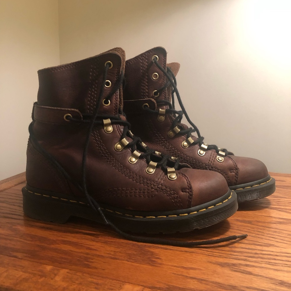 Dr. Martens Coraline Grizzly